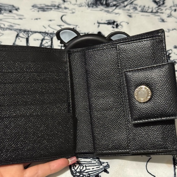 Bvlgari Leather Wallet - Picture 3 of 6